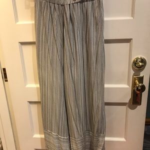 Women’s elastic waist pants